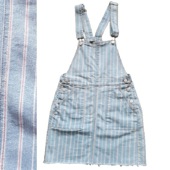 Tinseltown Dresses & Skirts - Tinseltown Denim Pinstripe Skirtall - Junior's Size Small Overalls Skirt